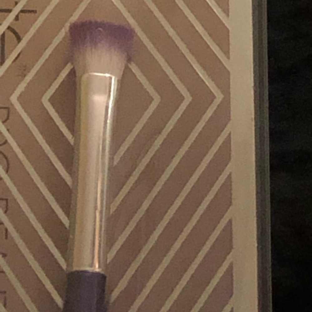 Shadow Brush - Picture 3 of 3